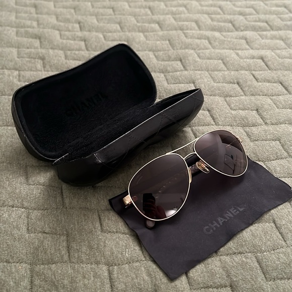 Chanel Aviators + Box - Picture 3 of 16